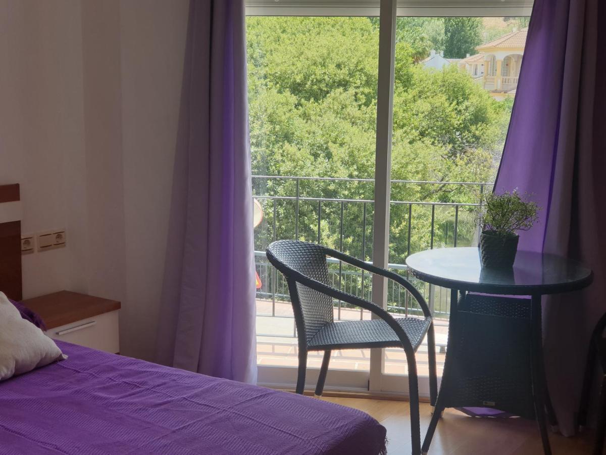 Apartamento En Cuevas Del Becerro ภายนอก รูปภาพ